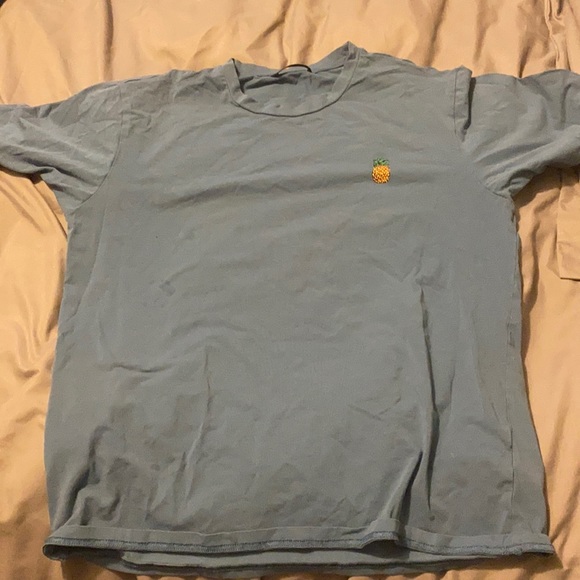 Blue shein t good condition not worn much - Picture 1 of 3
